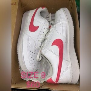 WOMEN NIKE